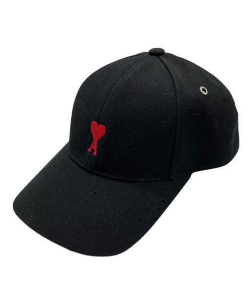 AMI Alexandre Mattiussi（アミアレクサンドルマテュッシ）AMI Alexandre Mattiussi (アミアレクサンドルマテュッシ) ハートパッチキャップ ブラックの古着・服飾アイテム