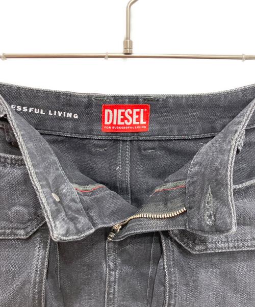 DIESEL（ディーゼル）DIESEL (ディーゼル) DE-TONデニムカーゴミニスカート ブラック サイズ:24の古着・服飾アイテム