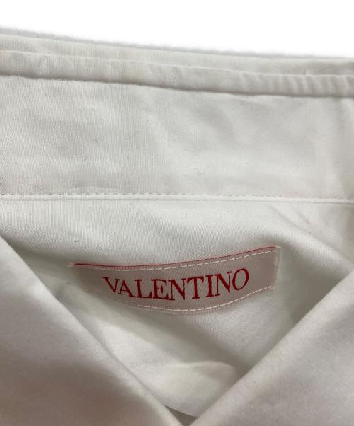 VALENTINO（ヴァレンティノ）VALENTINO (ヴァレンティノ) ドレスシャツ ホワイト サイズ:39の古着・服飾アイテム
