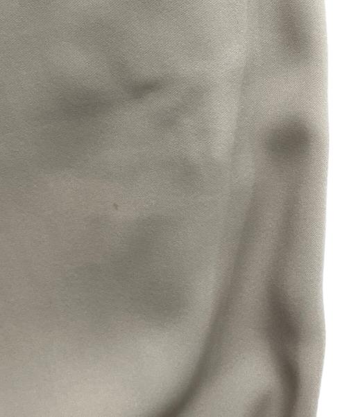 CULLNI（クルニ）CULLNI (クルニ) ベルトテーパードパンツ ベージュ サイズ:2の古着・服飾アイテム