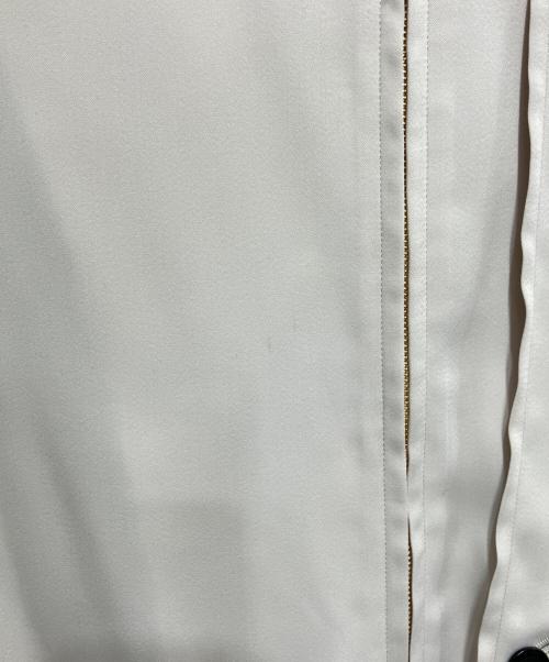 CULLNI（クルニ）CULLNI (クルニ) ノーカラートレンチジャケット ベージュ サイズ:2の古着・服飾アイテム