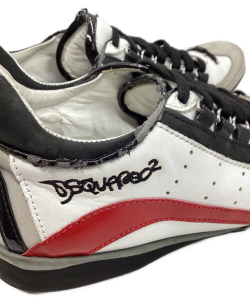 DSQUARED2（ディースクエアード）DSQUARED2 (ディースクエアード) ローカットスニーカー ホワイト サイズ:SIZE 42の古着・服飾アイテム