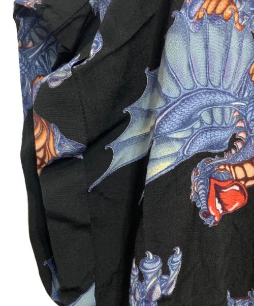 Hysteric Glamour（ヒステリックグラマー）Hysteric Glamour (ヒステリックグラマー) ROLLING STONES (ローリングストーンズ) SEPTEMBER 1973柄 ドロップショルダーワンピース ブラック サイズ:freeの古着・服飾アイテム