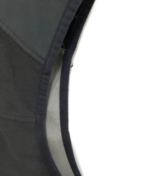 MOUNTAIN HARD WEAR（マウンテンハードウェア）MOUNTAIN HARD WEAR (マウンテンハードウェア) マウンテン テック フリース ベスト ブラック サイズ:Lの古着・服飾アイテム