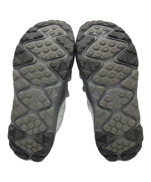 HOKA（ホカ）HOKA (ホカ) U ORA PRIMO グレー サイズ:27の古着・服飾アイテム