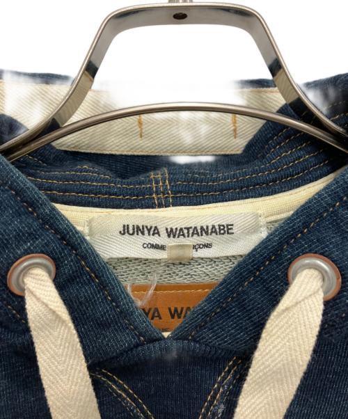 JUNYA WATANABE COMME des GARCONS（(ジュンヤワタナベ コムデギャルソン）JUNYA WATANABE COMME des GARCONS ((ジュンヤワタナベ コムデギャルソン) デニム風プルオーバーパーカー インディゴ サイズ:Sの古着・服飾アイテム