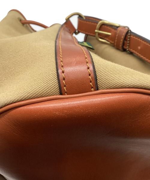 brady（ブレディ）Brady (ブレディ) CALDER ベージュの古着・服飾アイテム