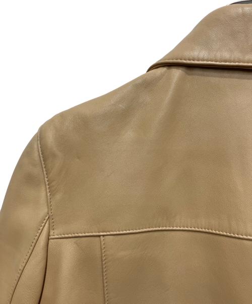 BURBERRY BLUE LABEL（バーバリー ブルー レーベル）BURBERRY BLUE LABEL (バーバリー ブルー レーベル) レザージャケット ベージュ サイズ:38の古着・服飾アイテム