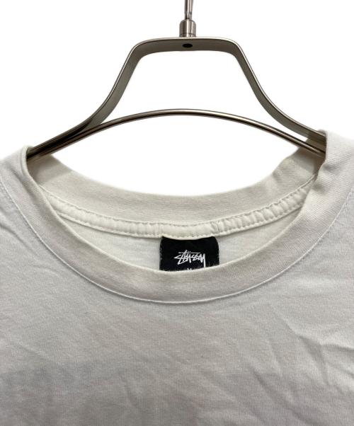 stussy（ステューシー）stussy (ステューシー) バックロゴプリントTシャツ ホワイト サイズ:Mの古着・服飾アイテム