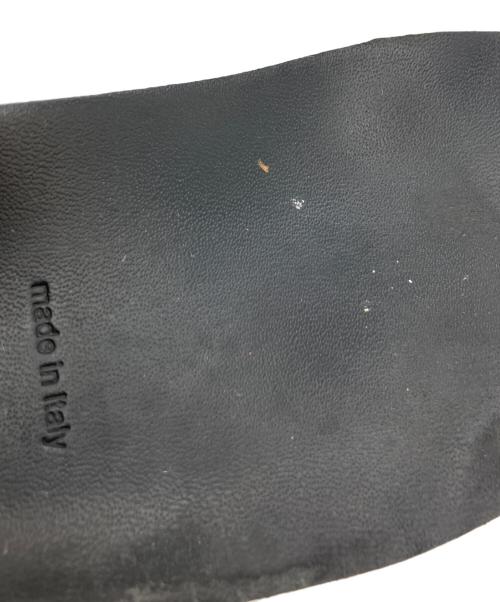 LOUIS VUITTON（ルイ ヴィトン）LOUIS VUITTON (ルイ ヴィトン) エンボスモノグラム ローカットスニーカー ブラック サイズ:35 1/2の古着・服飾アイテム