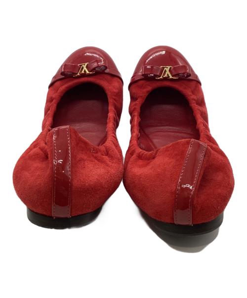 LOUIS VUITTON（ルイ ヴィトン）LOUIS VUITTON (ルイ ヴィトン) スウェードバレエパンプス レッド サイズ:35の古着・服飾アイテム