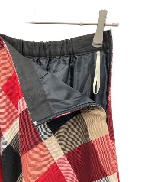 BLUE LABEL CRESTBRIDGE（ブルーレーベルクレストブリッジ）BLUE LABEL CRESTBRIDGE (ブルーレーベルクレストブリッジ) クレストブリッジチェックスカート レッド×ブラック サイズ:36の古着・服飾アイテム