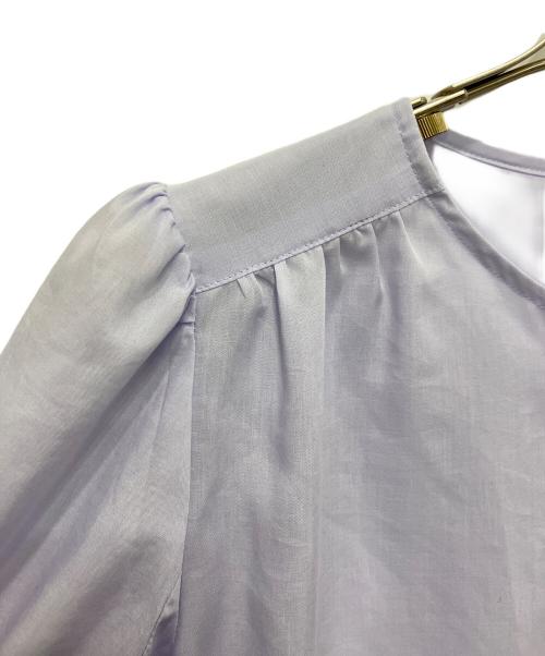 BLUE LABEL CRESTBRIDGE（ブルーレーベルクレストブリッジ）BLUE LABEL CRESTBRIDGE (ブルーレーベルクレストブリッジ) パウダリーローンチュニックブラウス ラベンダー サイズ:36の古着・服飾アイテム