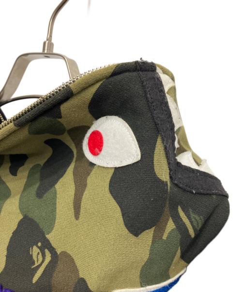 A BATHING APE（アベイシングエイプ）A BATHING APE (アベイシングエイプ) SHARK FULL ZIP HOODIE ブラック サイズ:XLの古着・服飾アイテム