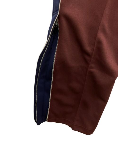 asics（アシックス）asics (アシックス) YOASOBI (ヨアソビ) ニットパンツ バーガンディー サイズ:L 未使用品の古着・服飾アイテム