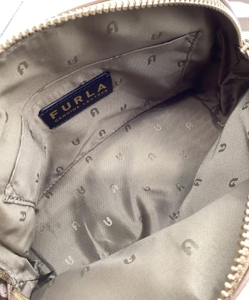 FURLA（フルラ）FURLA (フルラ) ショルダーバッグ ベージュの古着・服飾アイテム