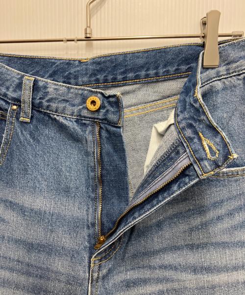 Spick and Span（スピック＆スパン）Spick and Span (スピック＆スパン) 5 1/2 フレアラインスタッズデニムパンツ ブルー サイズ:29の古着・服飾アイテム