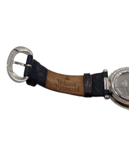 Vivienne Westwood（ヴィヴィアンウエストウッド）Vivienne Westwood (ヴィヴィアンウエストウッド) オーブチャーム付腕時計 ブラックの古着・服飾アイテム