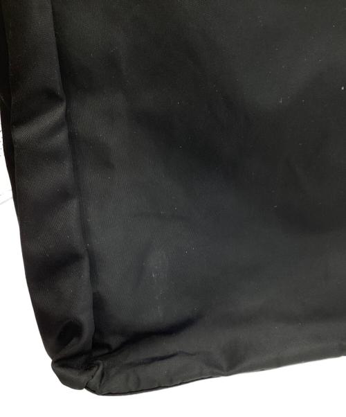 PRADA（プラダ）PRADA (プラダ) ナイロントートバッグ ブラックの古着・服飾アイテム