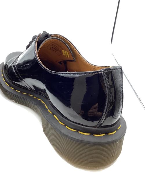 Dr.Martens（ドクターマーチン）Dr.Martens (ドクターマーチン) エナメル3ホールシューズ ブラック サイズ:UK4の古着・服飾アイテム