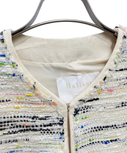 BALLSEY（ボールジィ）BALLSEY (ボールジィ) ノーカラーツイードジャケット アイボリー サイズ:36の古着・服飾アイテム
