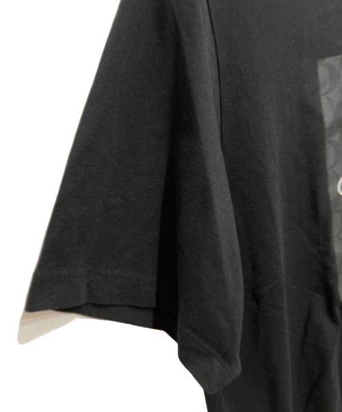 COACH（コーチ）COACH (コーチ) シグネチャープリントTシャツ ブラック サイズ:Lの古着・服飾アイテム