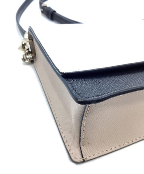Kate Spade（ケイトスペード）Kate Spade (ケイトスペード) チェーンショルダーバッグ ホワイト×ブラックの古着・服飾アイテム