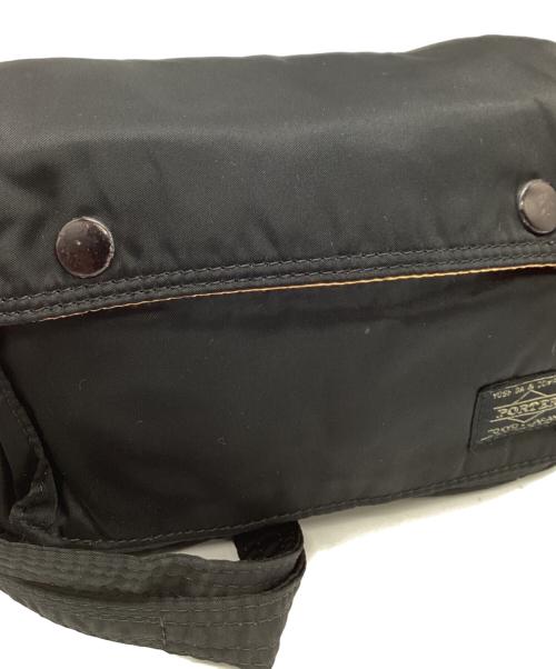 PORTER（ポーター）PORTER (ポーター) TANKERショルダーバッグ ブラックの古着・服飾アイテム