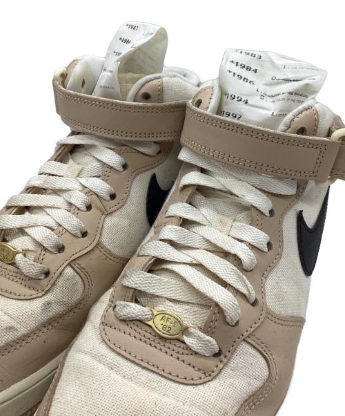 NIKE（ナイキ）NIKE (ナイキ) AIR FORCE 1 MID 07 LX（エアフォース 1 ミッド 07 LX） ベージュ サイズ:25の古着・服飾アイテム