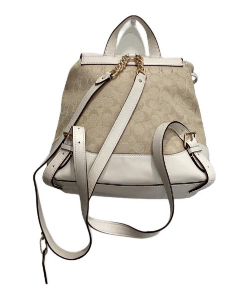 COACH（コーチ）COACH (コーチ) シグネチャーキャンバスリュック アイボリーの古着・服飾アイテム