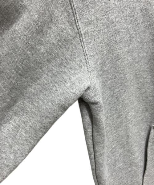 CarHartt（カーハート）CarHartt (カーハート) プルオーバーパーカー グレー サイズ:Sの古着・服飾アイテム
