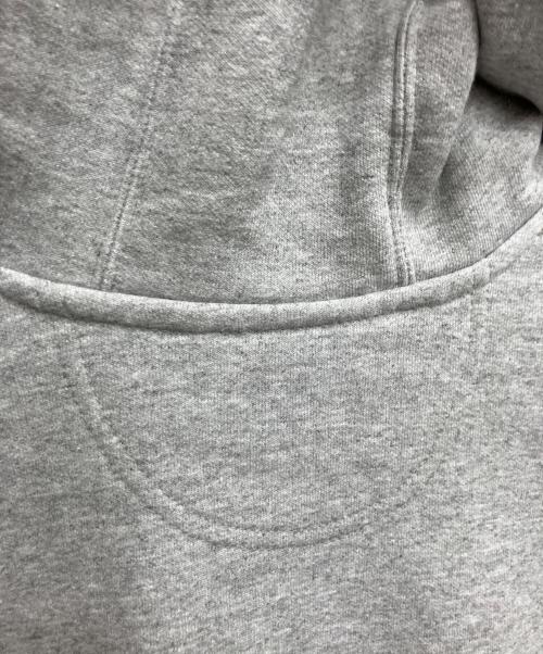 CarHartt（カーハート）CarHartt (カーハート) プルオーバーパーカー グレー サイズ:Sの古着・服飾アイテム
