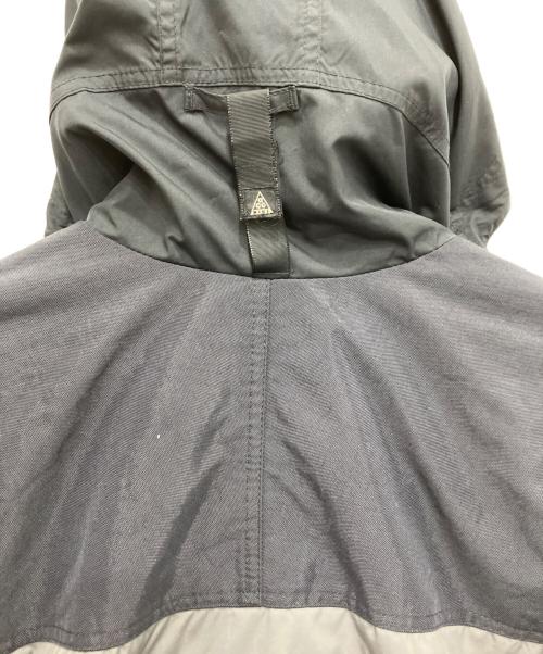 NIKE ACG（ナイキエーシージー）NIKE ACG (ナイキエーシージー) オールドガイドジャケット ブラック×グレー サイズ:Mの古着・服飾アイテム