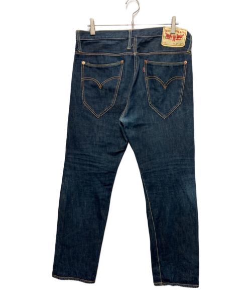 COMME des GARCONS JUNYA WATANABE MAN（コム デ ギャルソン ジュンヤ ワタナベ マン）COMME des GARCONS JUNYA WATANABE MAN (コム デ ギャルソン ジュンヤ ワタナベ マン) LEVI'S (リーバイス) デニムパンツ インディゴ サイズ:W37×L29の古着・服飾アイテム