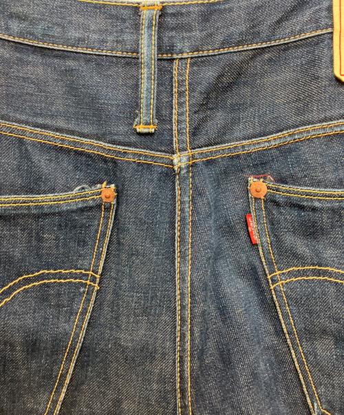 COMME des GARCONS JUNYA WATANABE MAN（コム デ ギャルソン ジュンヤ ワタナベ マン）COMME des GARCONS JUNYA WATANABE MAN (コム デ ギャルソン ジュンヤ ワタナベ マン) LEVI'S (リーバイス) デニムパンツ インディゴ サイズ:W37×L29の古着・服飾アイテム