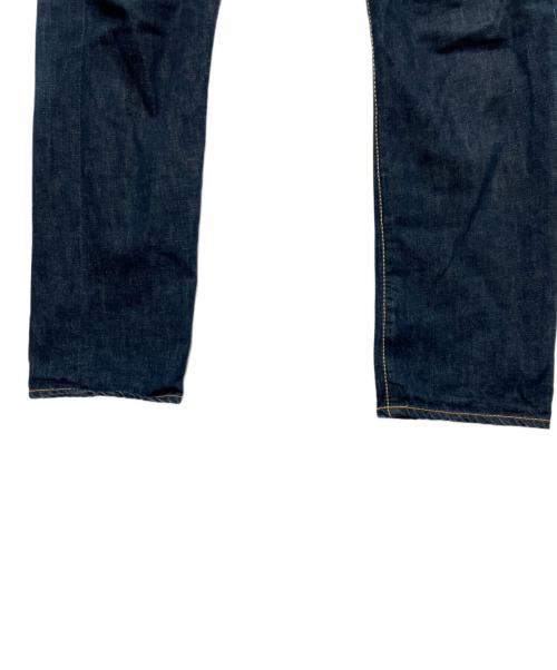 COMME des GARCONS JUNYA WATANABE MAN（コム デ ギャルソン ジュンヤ ワタナベ マン）COMME des GARCONS JUNYA WATANABE MAN (コム デ ギャルソン ジュンヤ ワタナベ マン) LEVI'S (リーバイス) デニムパンツ インディゴ サイズ:W37×L29の古着・服飾アイテム