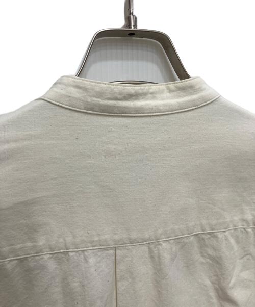 confect（コンフェクト）confect (コンフェクト) シーティングバンドカラーシャツ アイボリー サイズ:4の古着・服飾アイテム