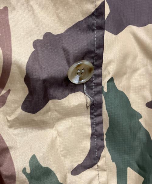 Engineered Garments（エンジニアド ガーメンツ）Engineered Garments (エンジニアド ガーメンツ) K-WAY (ケイウェイ) アニマルプリント フィールドジャケット カーキ サイズ:Ｌの古着・服飾アイテム
