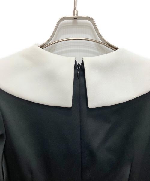 Snidel（スナイデル）Snidel (スナイデル) ボリュームフレアワンピ ブラック 未使用品の古着・服飾アイテム