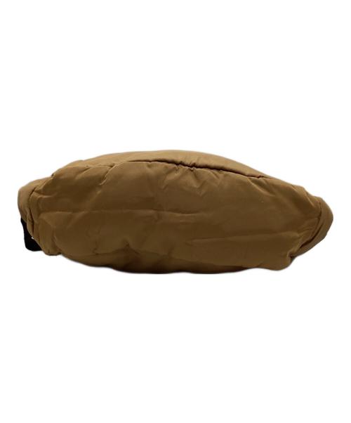 CarHartt（カーハート）CarHartt (カーハート) ショルダーバッグ ブラウンの古着・服飾アイテム