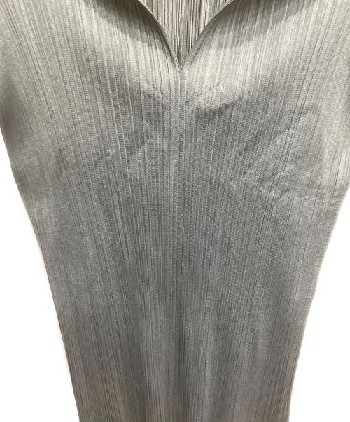 PLEATS PLEASE（プリーツプリーズ）PLEATS PLEASE (プリーツプリーズ) プリーツノースリーブカットソー ブラック サイズ:3の古着・服飾アイテム