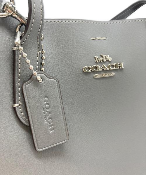 COACH（コーチ）COACH (コーチ) ミニアベニュー キャリーオール2WAYバッグ グレーの古着・服飾アイテム