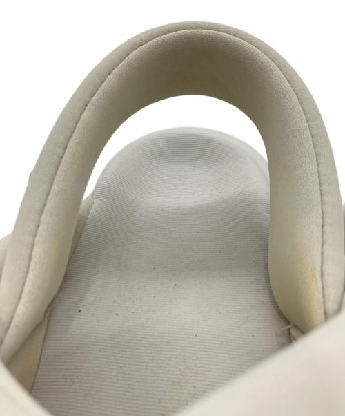 NIKE（ナイキ）NIKE (ナイキ) AIR MAX ISLA SANDAL ベージュ サイズ:23の古着・服飾アイテム