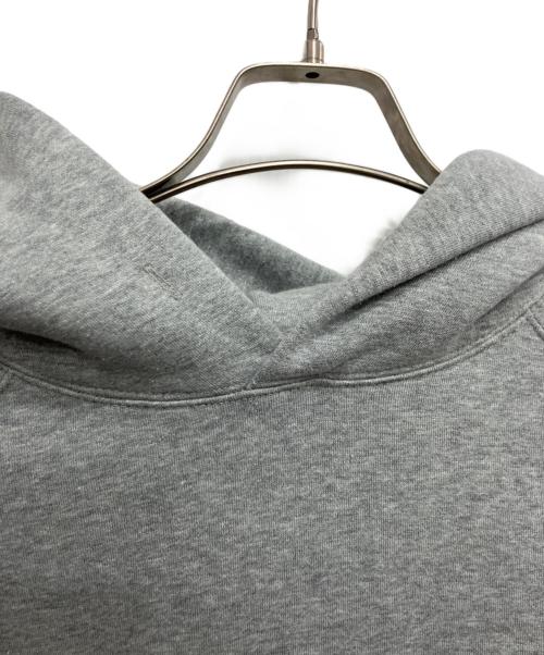 FOG ESSENTIALS（フィアオブゴッド エッセンシャル）FOG ESSENTIALS (フィアオブゴッド エッセンシャル) プルオーバーパーカー グレー サイズ:Lの古着・服飾アイテム