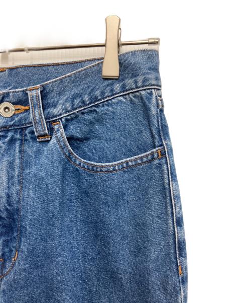 ATTISESSION（アティセッション）ATTISESSION (アティセッション) ワイドストレートデニムパンツ ブルー サイズ:36の古着・服飾アイテム