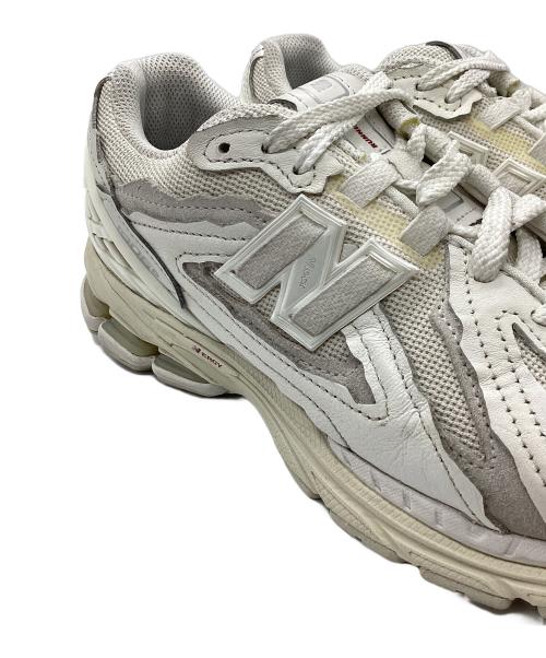 NEW BALANCE（ニューバランス）NEW BALANCE (ニューバランス) M1906DE ホワイト サイズ:27cmの古着・服飾アイテム