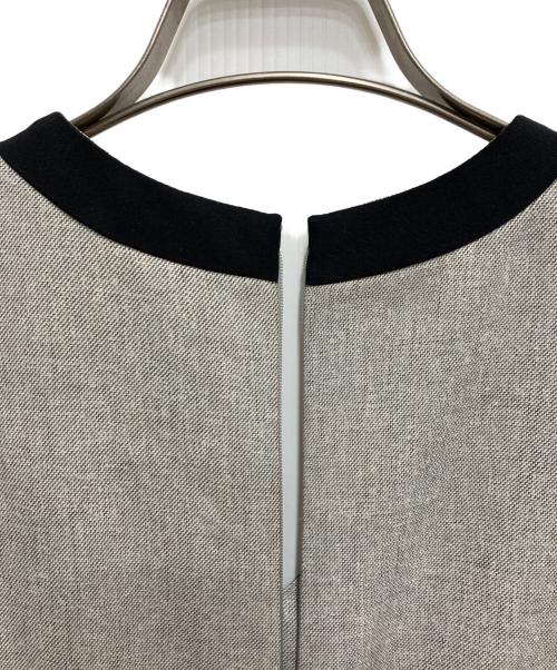 Snidel（スナイデル）Snidel (スナイデル) サイドプリーツバイカラーワンピ グレー サイズ:Oの古着・服飾アイテム