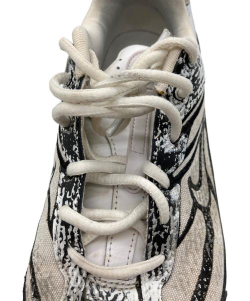 NIKE（ナイキ）NIKE (ナイキ) SHOX RIDE 2 （ショックス ライド 2） グレー×ホワイト サイズ:27cmの古着・服飾アイテム