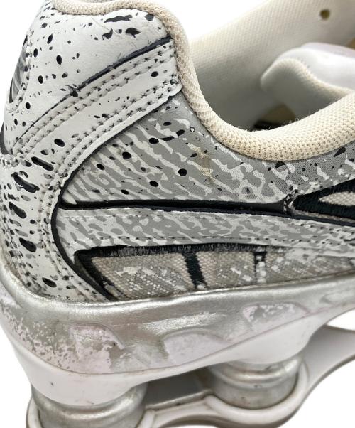 NIKE（ナイキ）NIKE (ナイキ) SHOX RIDE 2 （ショックス ライド 2） グレー×ホワイト サイズ:27cmの古着・服飾アイテム