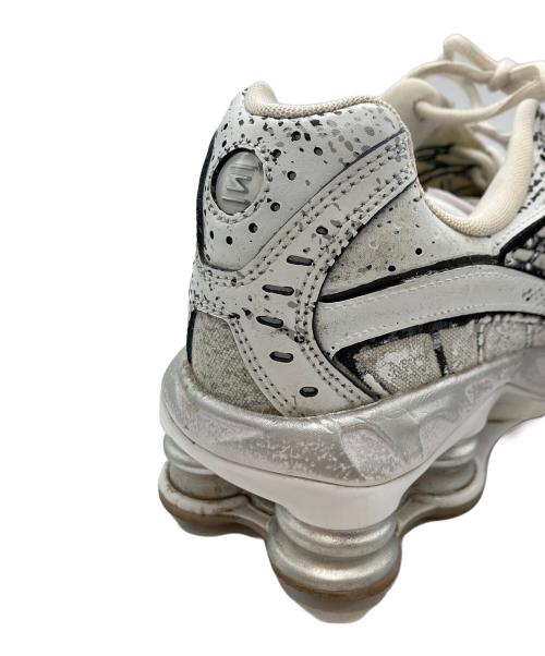 NIKE（ナイキ）NIKE (ナイキ) SHOX RIDE 2 （ショックス ライド 2） グレー×ホワイト サイズ:27cmの古着・服飾アイテム